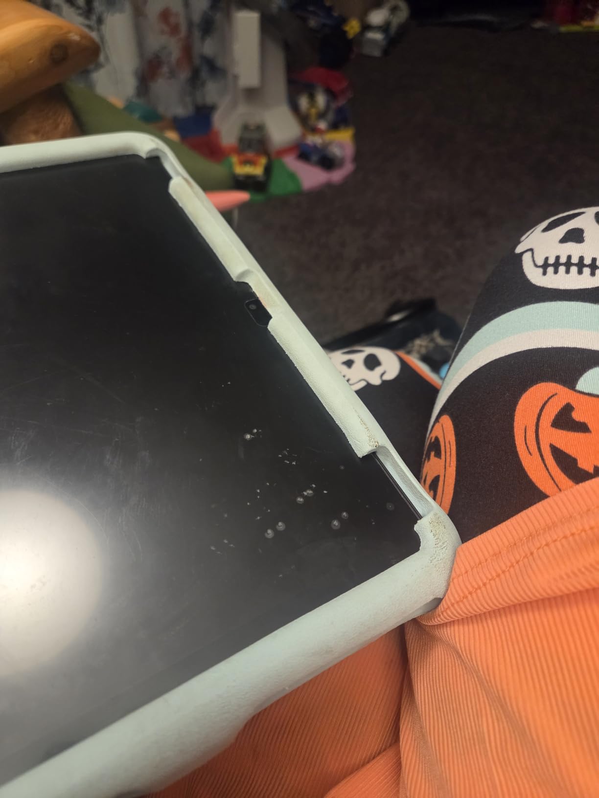 Amazon Fire HD 10 Kids customer photo 1