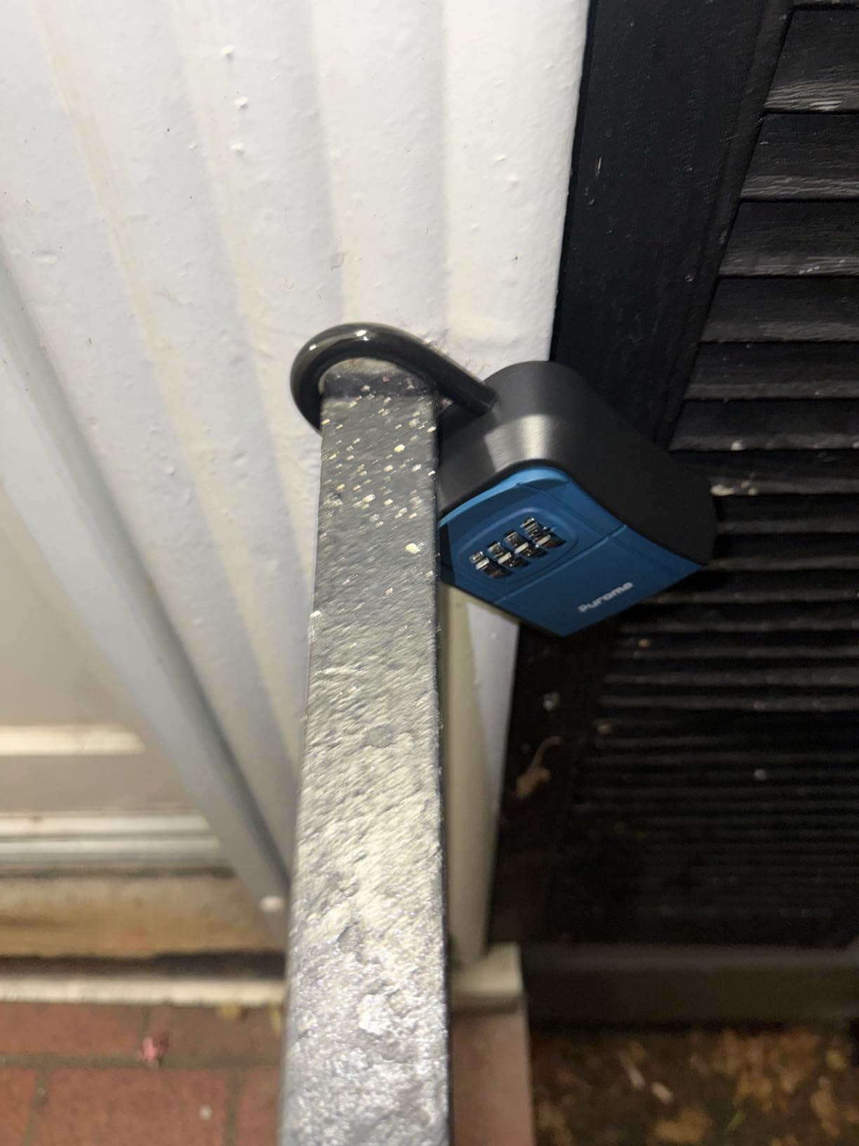 Puroma Key Lock Box Outdoor 4 Digit Code Combination Lockbox House, 1 Gray customer photo 2