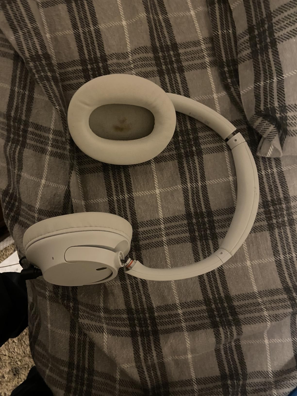 Sony WH-CH720N customer photo 1