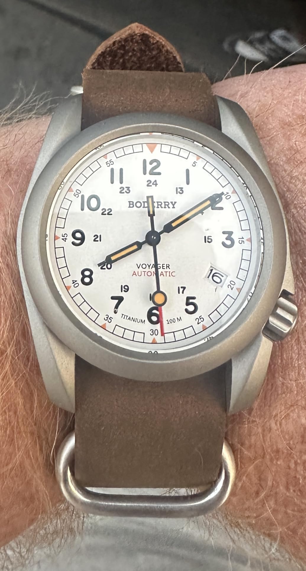 BODERRY Men's Watch Titanium Automatic Field Watch 40mm Military Watch Day Date Function 100M Waterproof with Nylon Strap Japanese Mechanical Movement & Screw Down Crown—Voyager customer photo 1