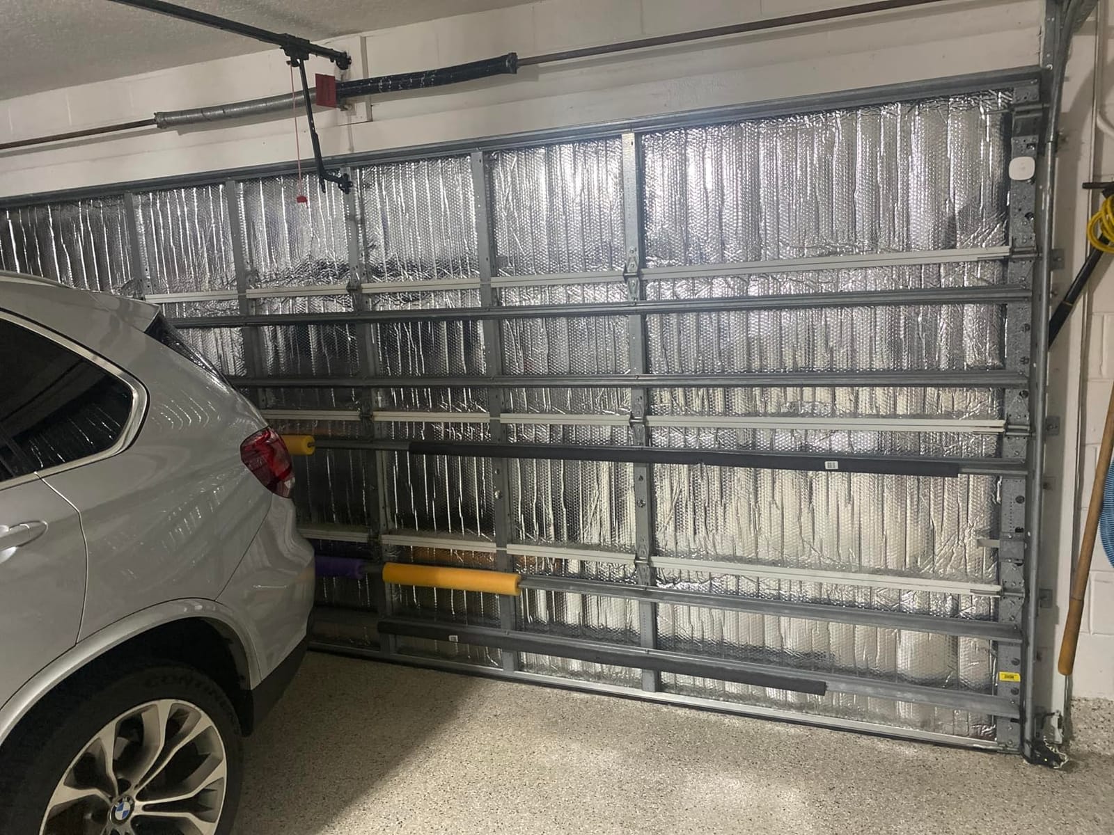 Frienda 24 Pcs Garage Door Insulation Panels Kits Double Bubble Reflective Aluminum Foil Radiant Barrier Thermal Insulation Sheet for Garages Greenhouses Attics Walls Windows (24 x 48 Inch) customer photo 2