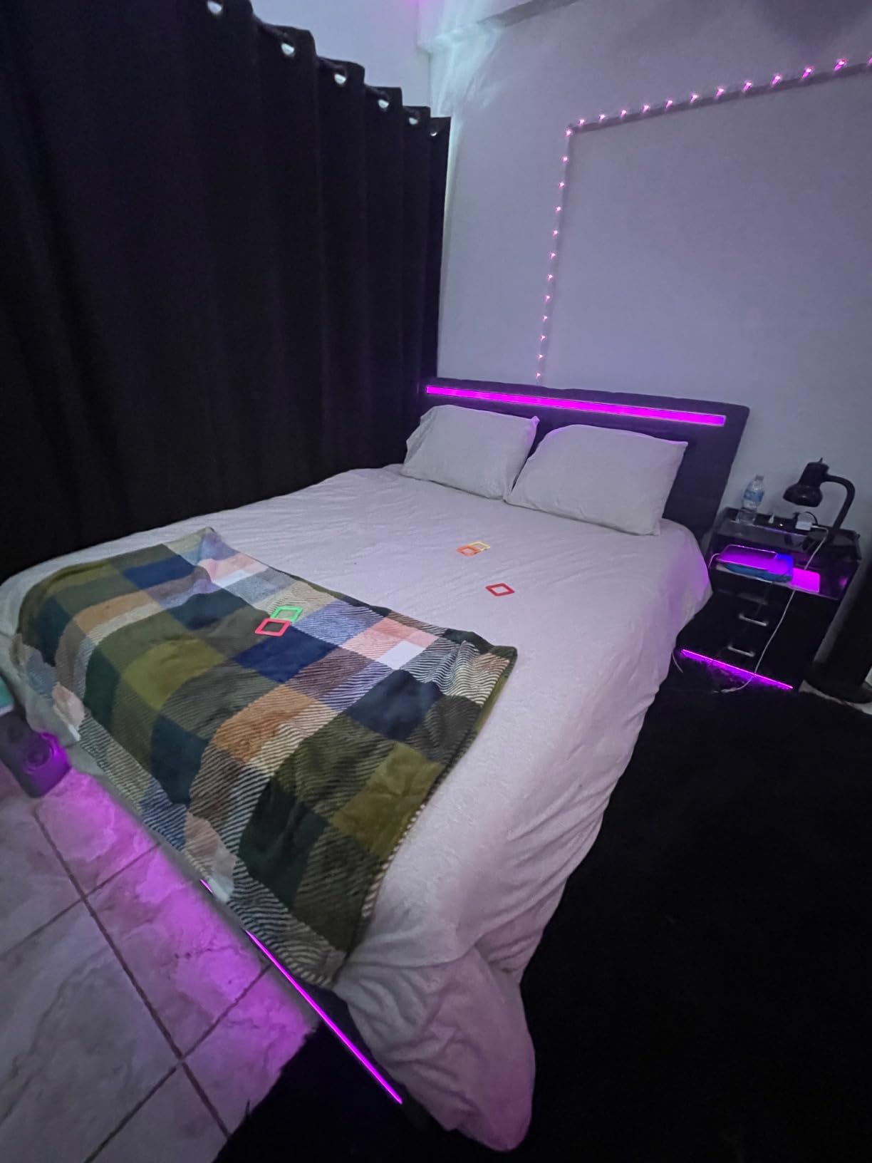 ADORNEVE Queen Bed Frame with 4 Storage Drawers and Charging Station customer photo 2