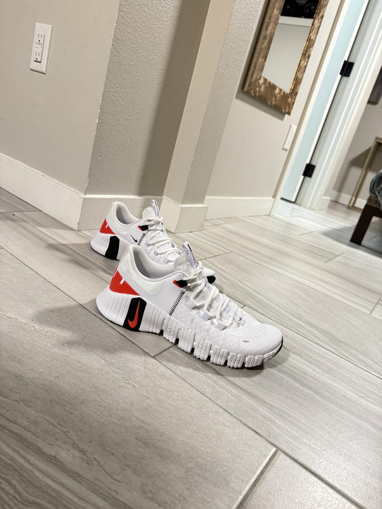 Nike Mens Nike Free Metcon 5Sneaker customer photo 1