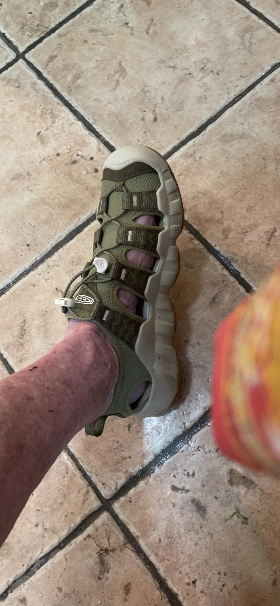 KEEN Men's Hyperport H2 Closed Toe Breathable Easy On Comfortable Hiking and Water Sandals customer photo 1