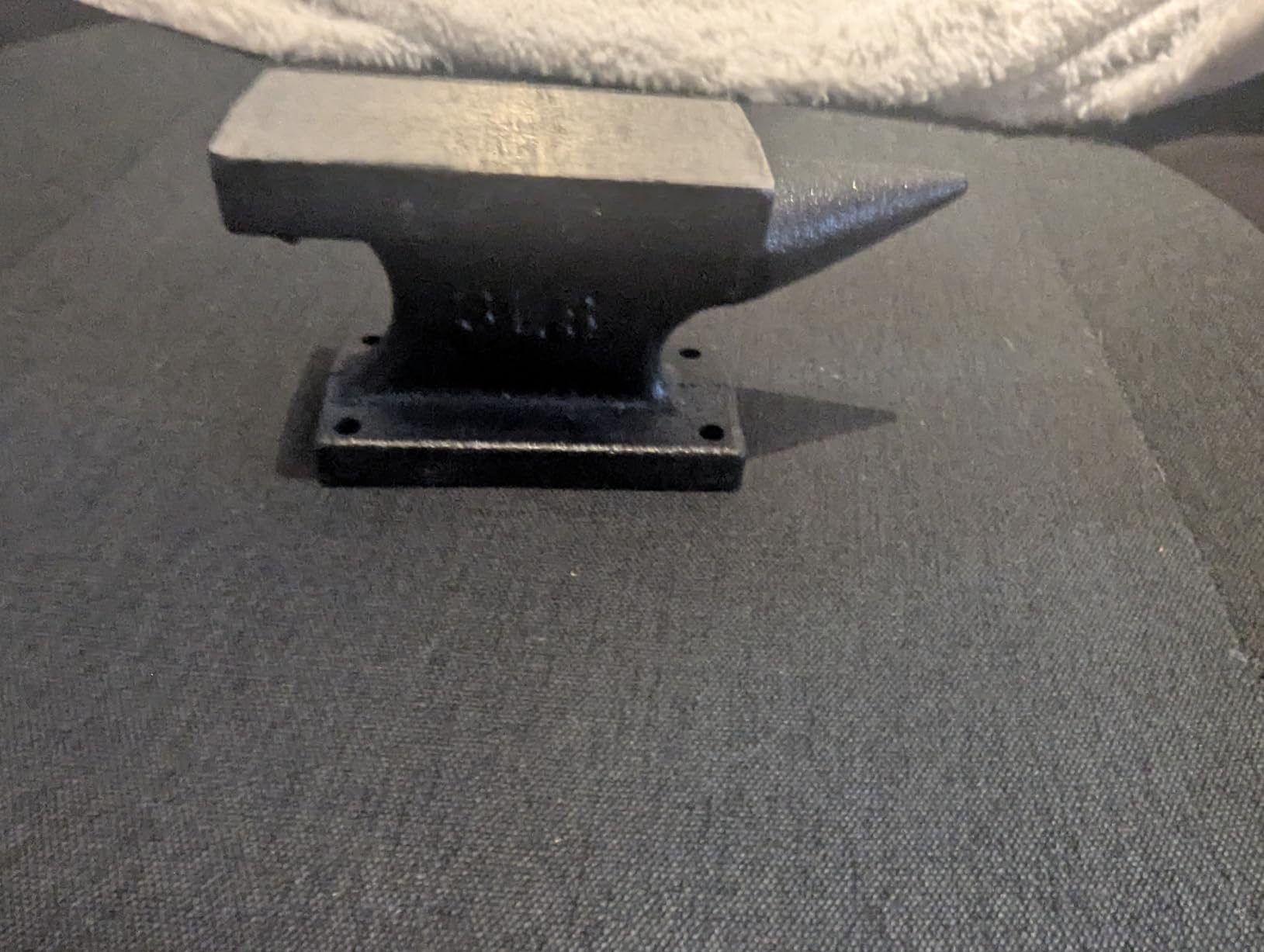 Mini Horn Anvil Set,3Lbs Forged Iron Anvil with Rubber Hammer for Jewelry Making,Blacksmith Forge Kit,Jewelry Hammer and Block Set,Bench Block Silversmithing Tools Designed customer photo 1