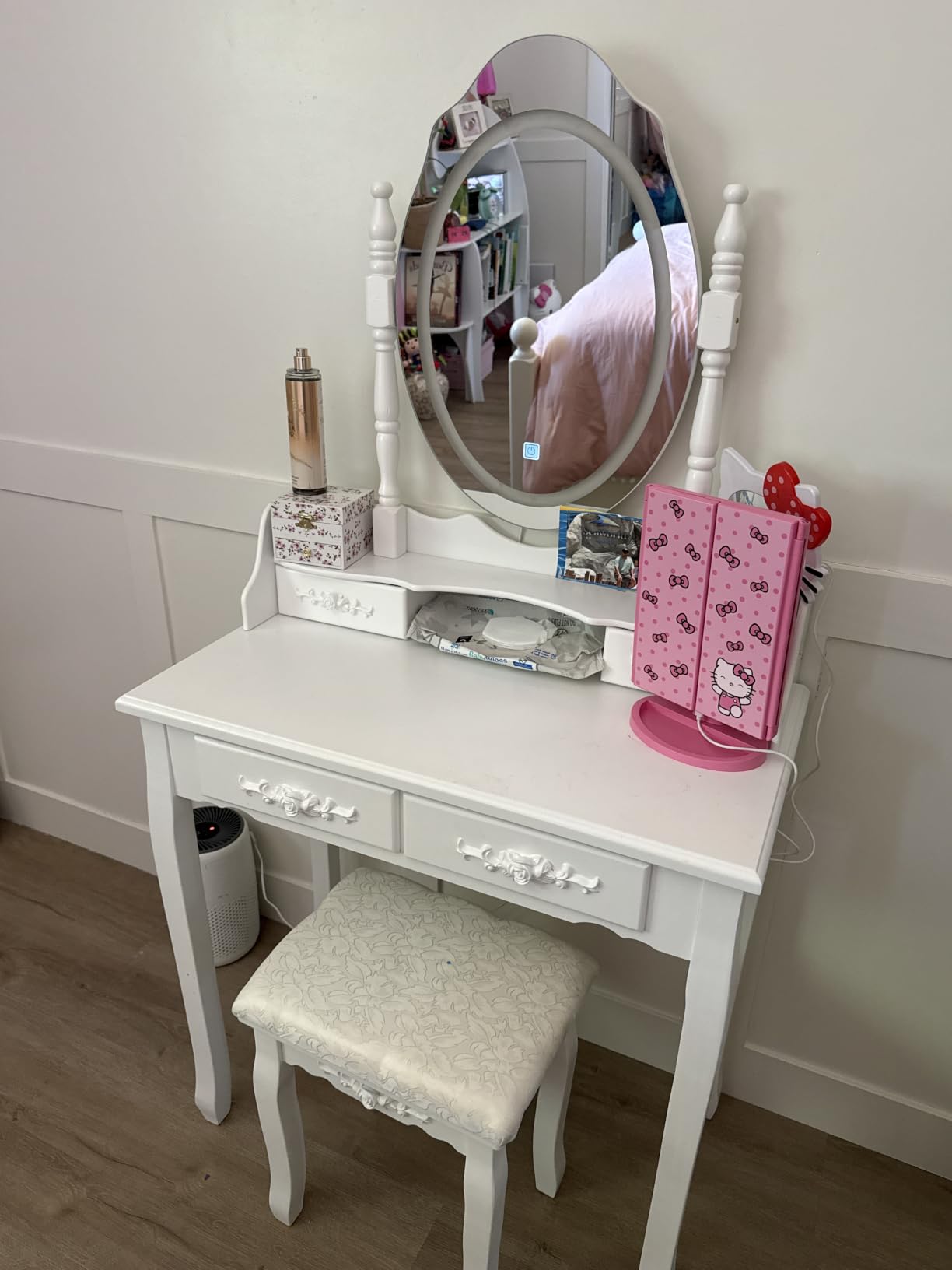 Vanity Desk with Mirror and Lights, Makeup Table with Cushioned Stool Set customer photo 1