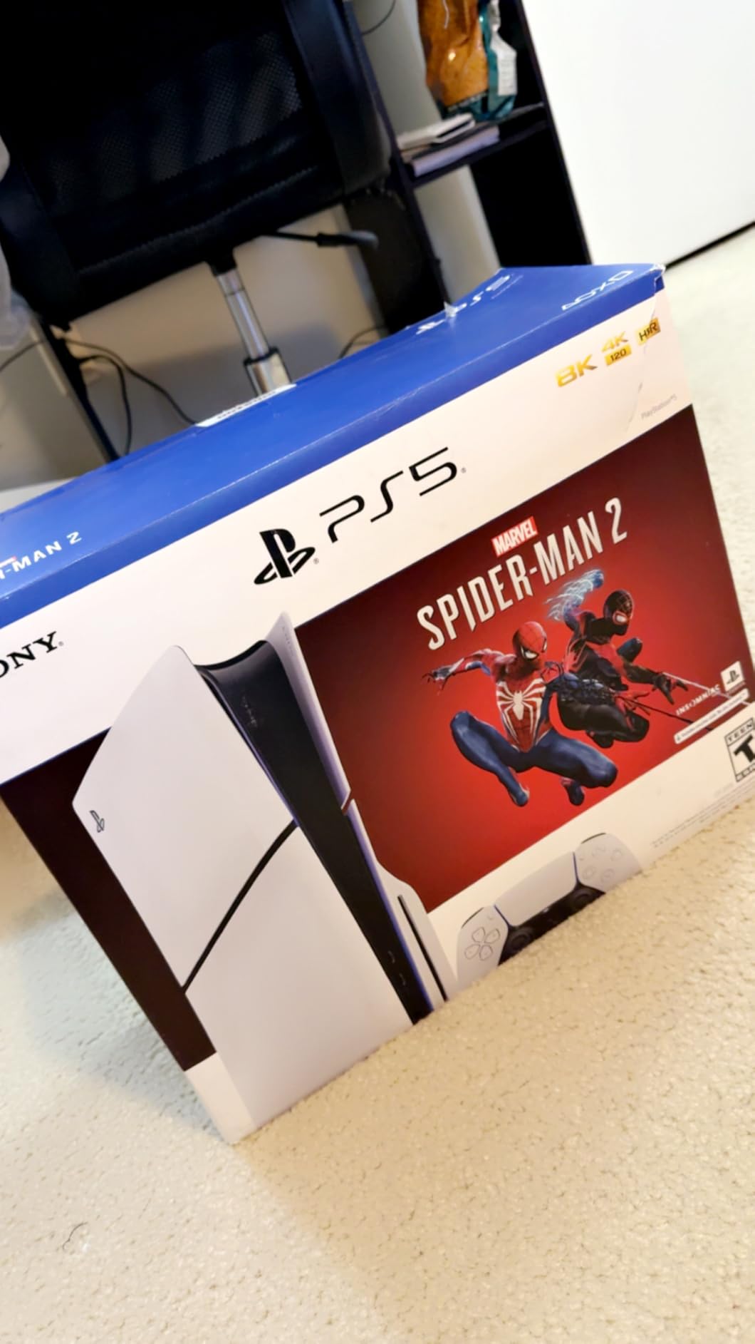 PS5 Slim Spider-Man 2 Bundle customer photo 2