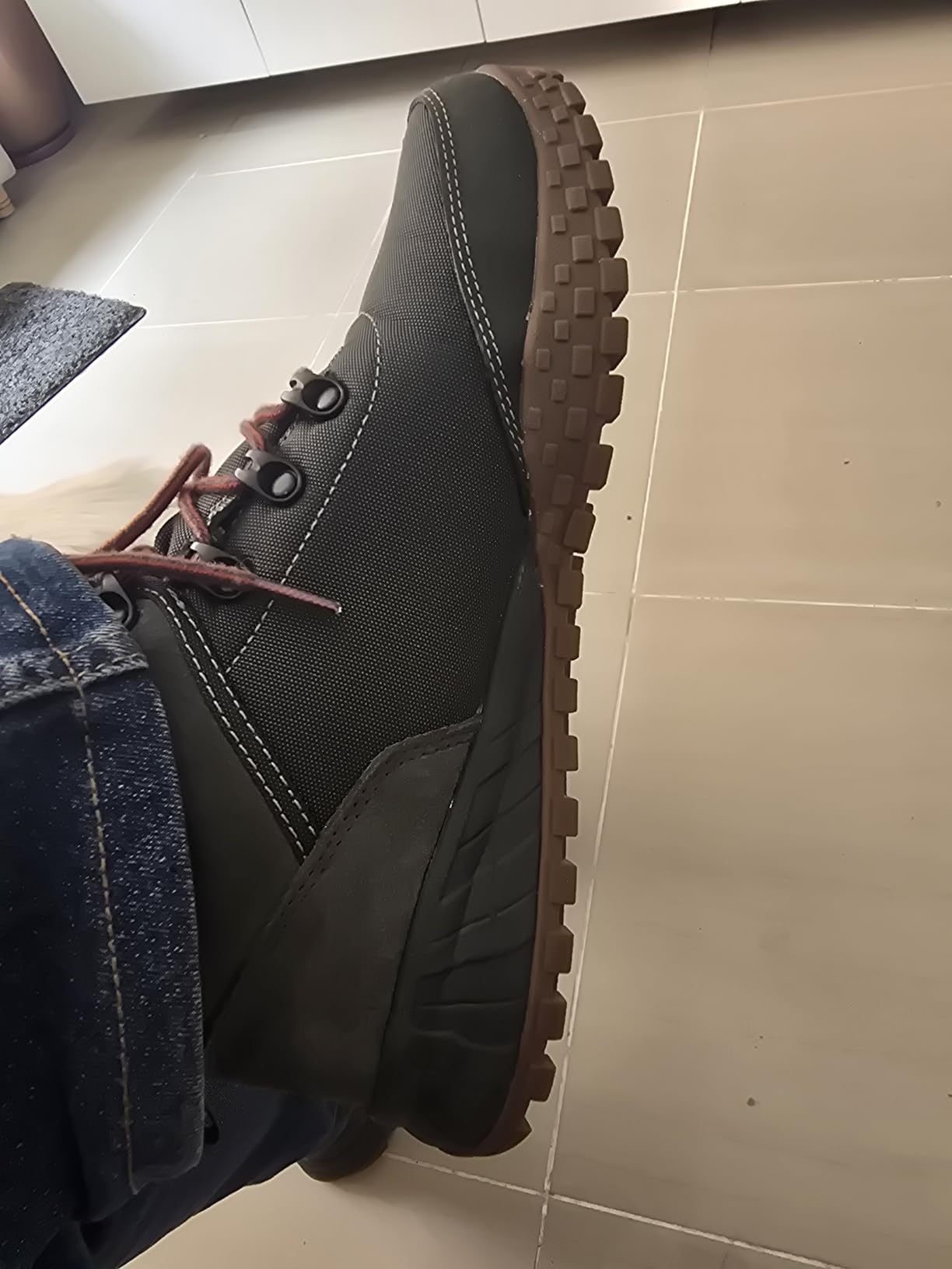 Columbia Men's Fairbanks Mid Hiking Boots customer photo 2
