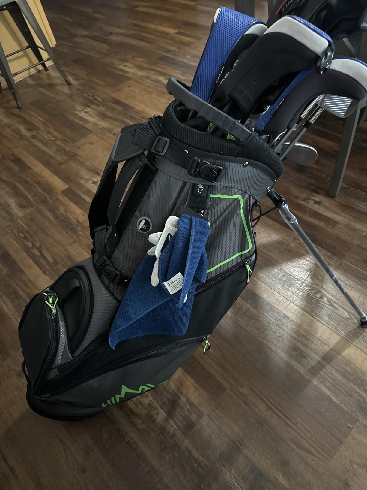 uniHimal 14-Way Golf Stand Bag Lightweight, Magnetic Pocket customer photo 1