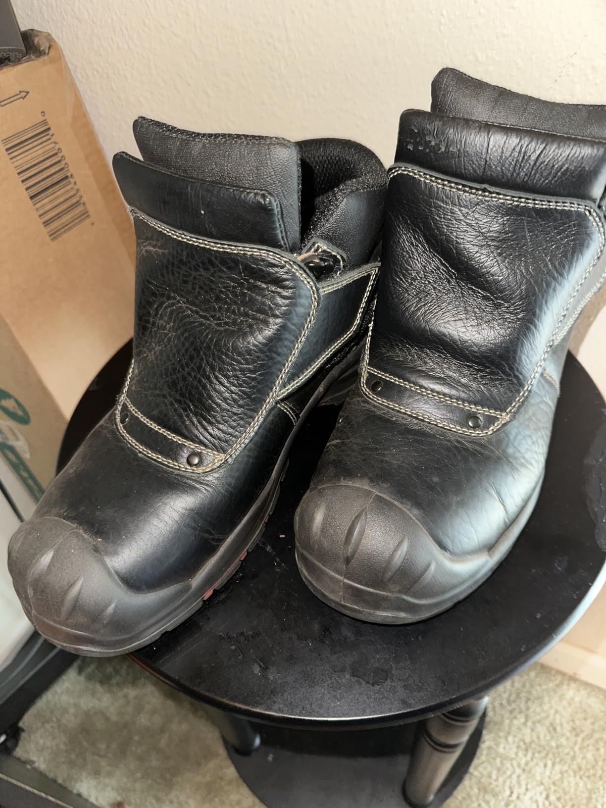 SAFETOE Welding Boots for Men Composite Toe Safety Boots Fire Resistant Welding Boot 300℃Heat Resistant Welder Working Boots customer photo 2