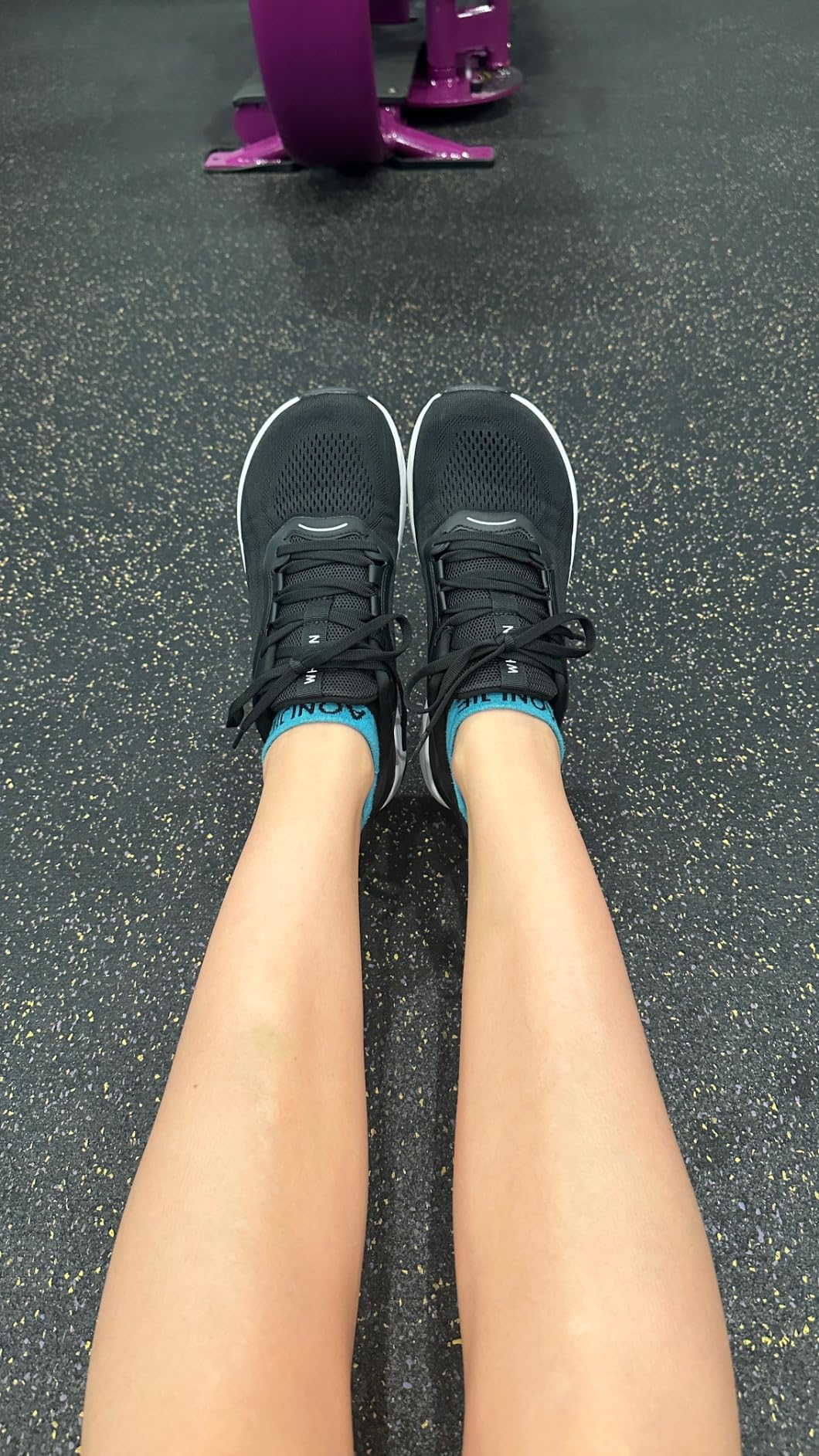 WHITIN Women's Wide Toe Box Zero Drop Road Running Shoes S25 customer photo 1