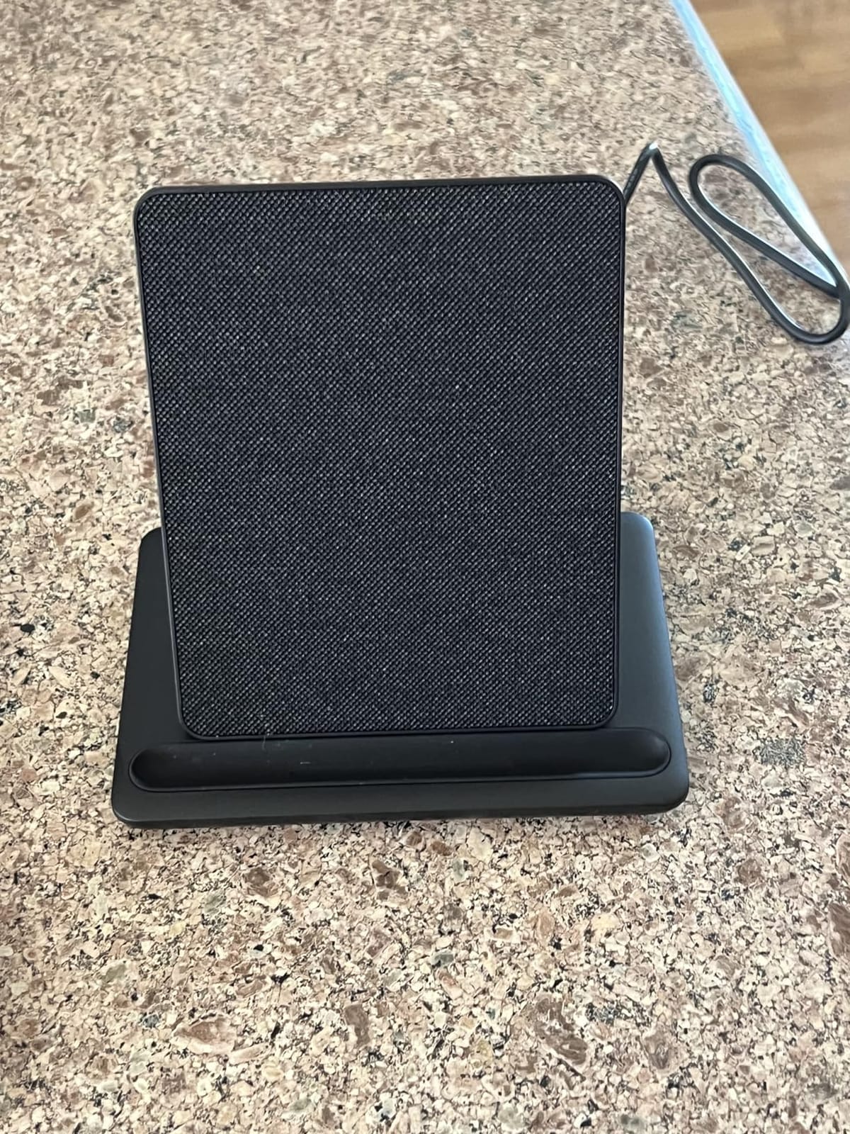 Anker Kindle Dock customer photo 1