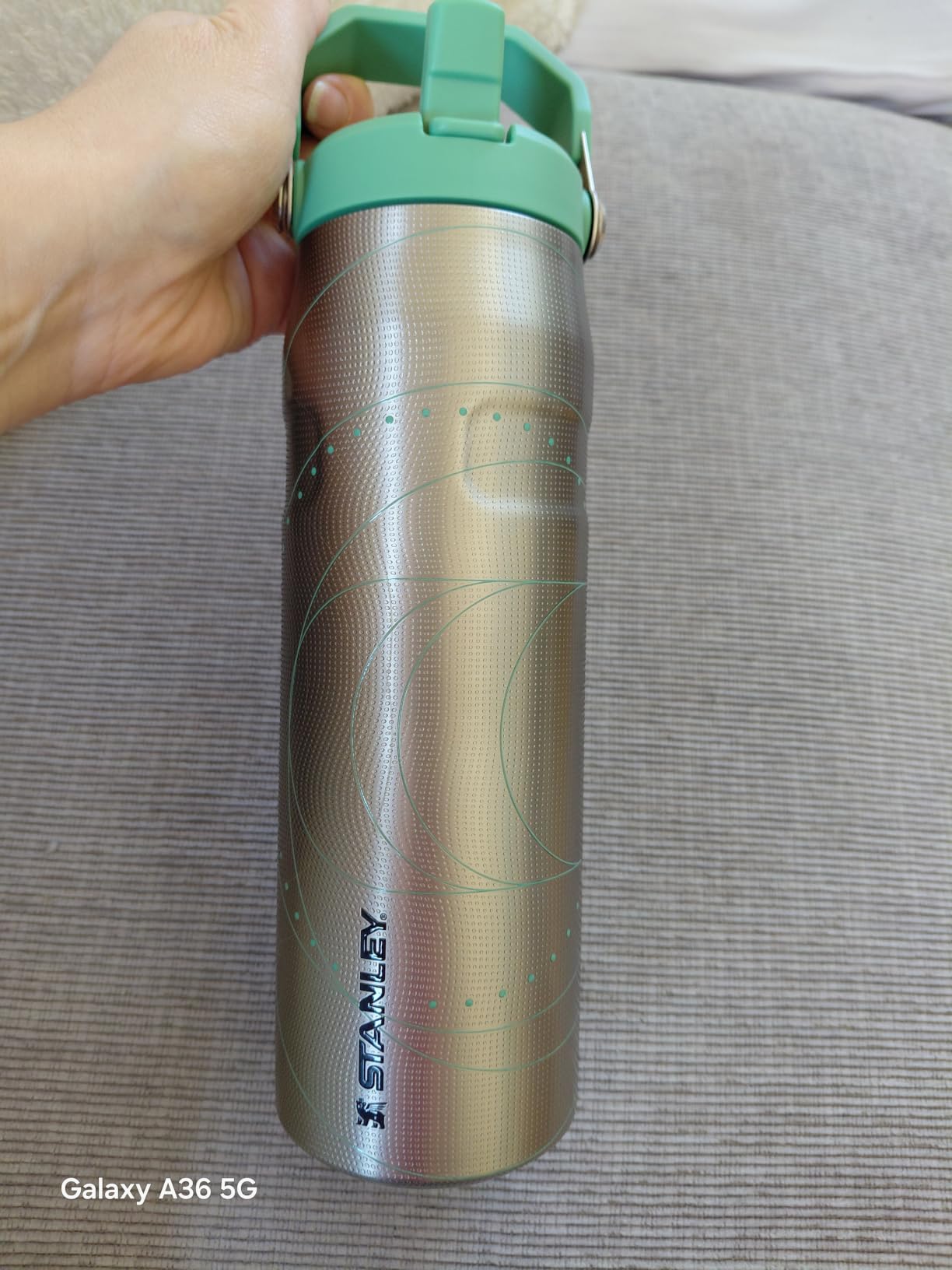 IceFlow Bottle 24oz customer photo 1