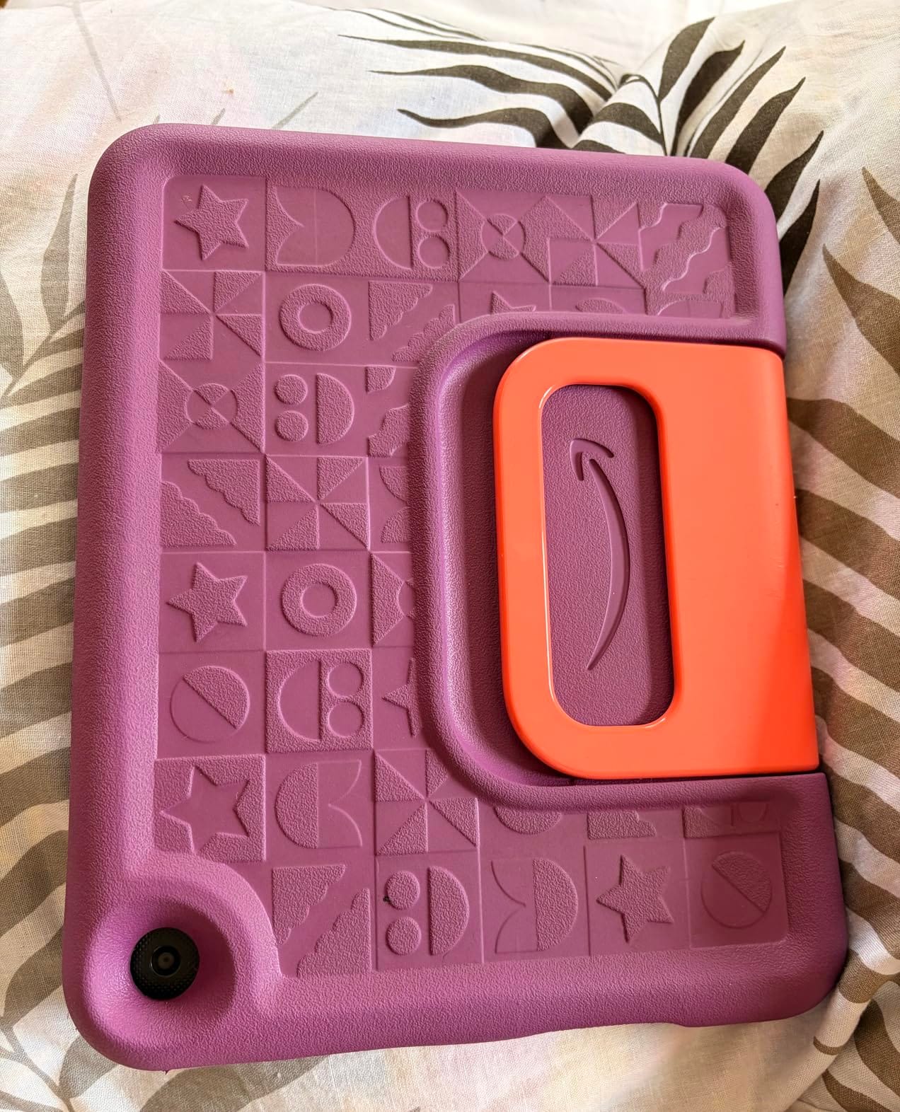 Amazon Fire HD 8 Kids 2024 customer photo 2