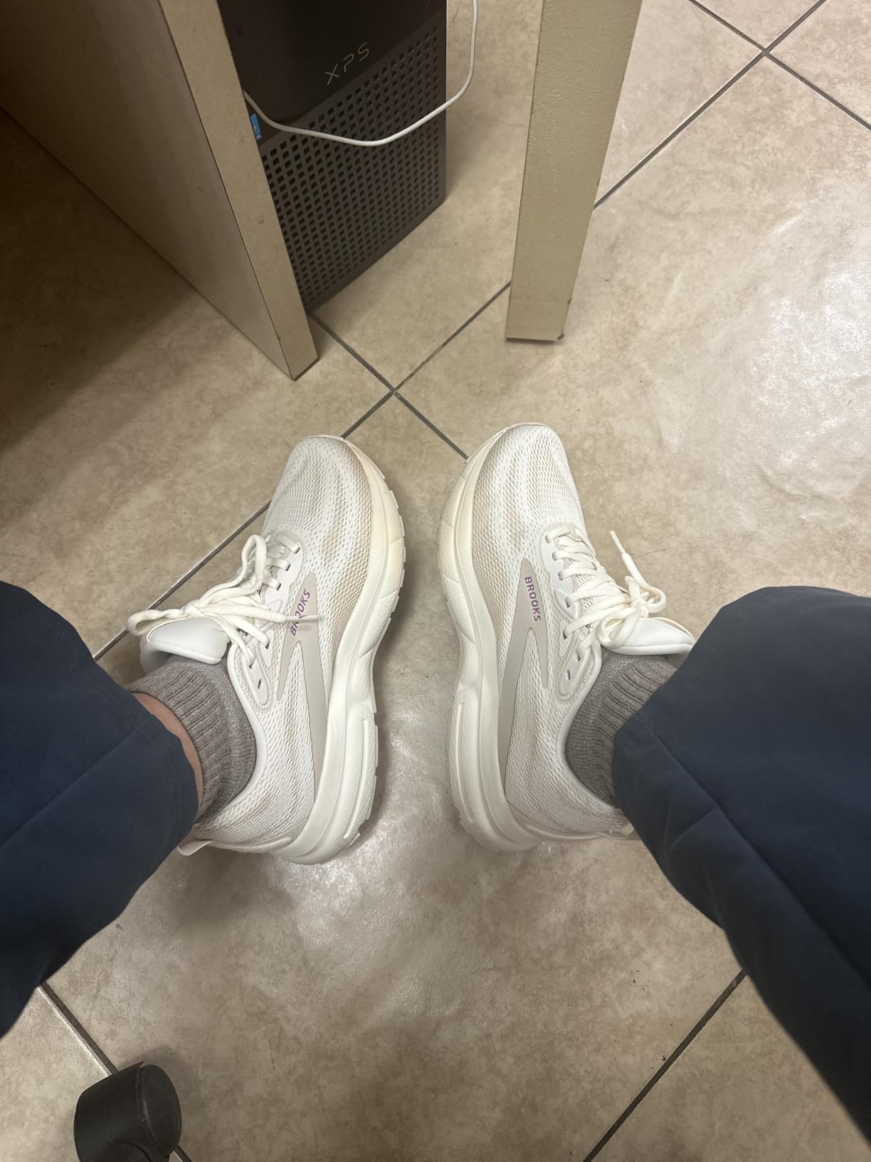 Brooks Women’s Trace 4 Neutral Running Shoe customer photo 2