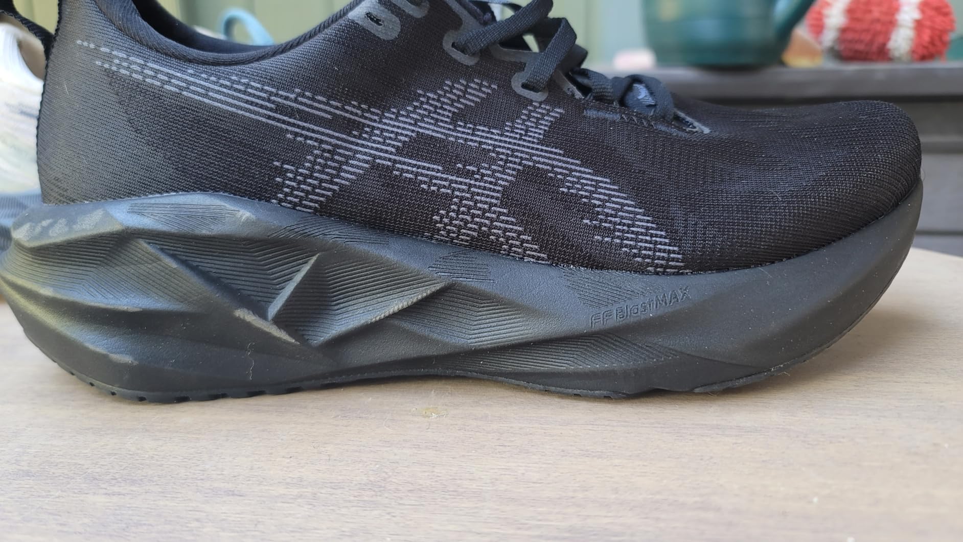 ASICS Men's NOVABLAST 5 Running Shoes customer photo 1