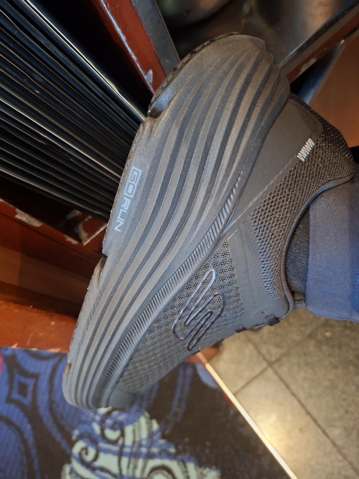 Skechers Men's Max Cushioning Endeavour Sneaker customer photo 1