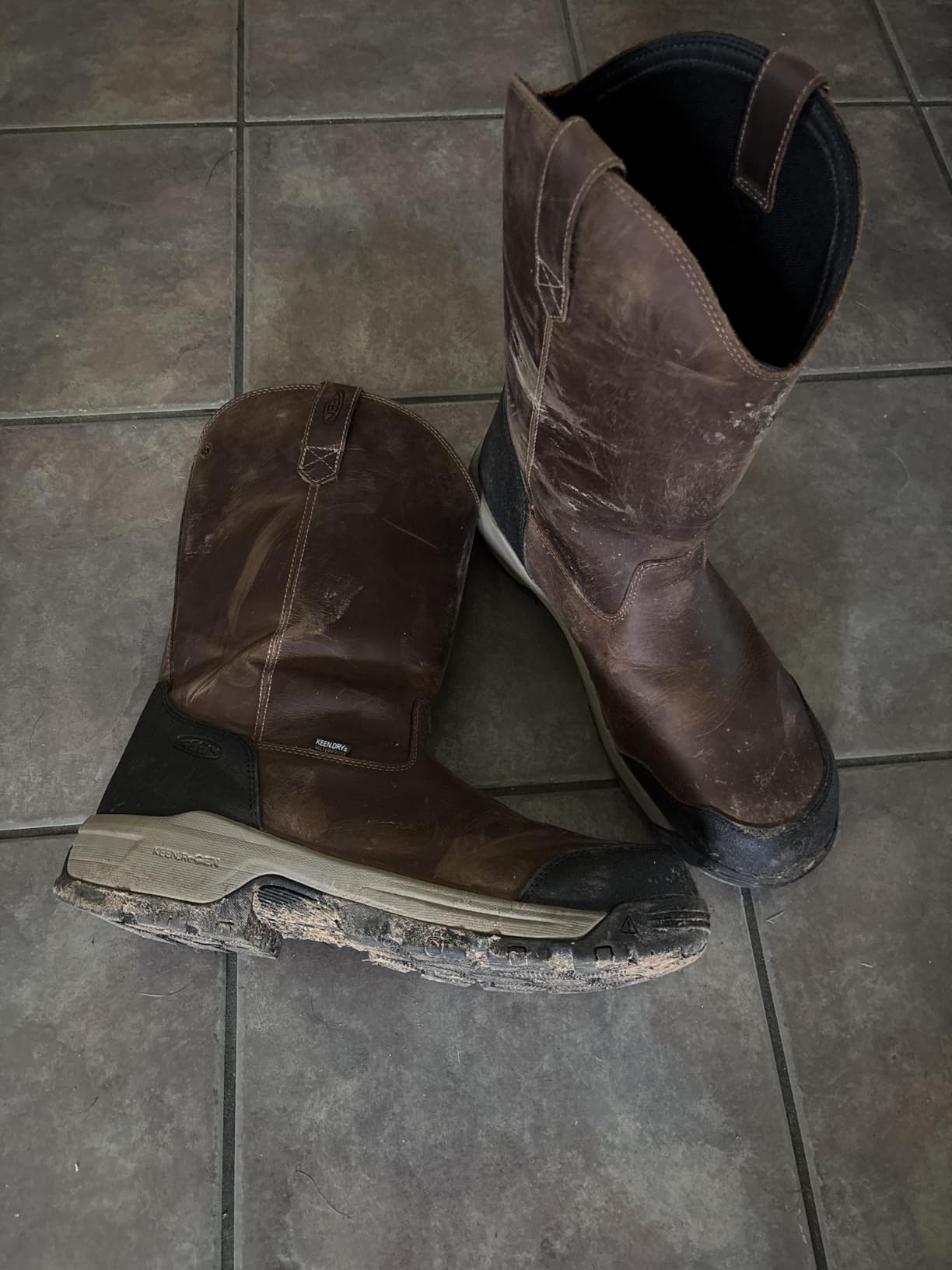 KEEN Utility Men's Evanston Composite Toe Waterproof Leather Durable Construction Pull on customer photo 2