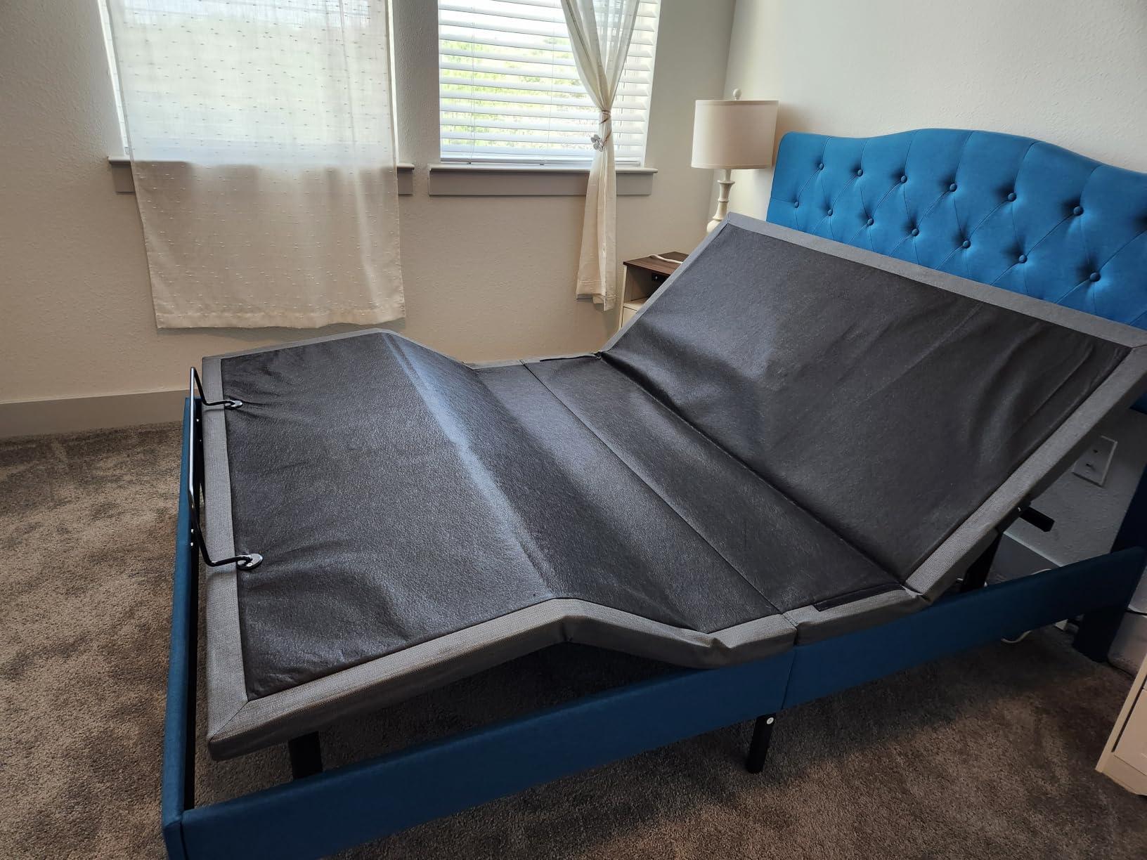 Amada Queen Adjustable Bed Frame with Massage and Zero Gravity customer photo 2