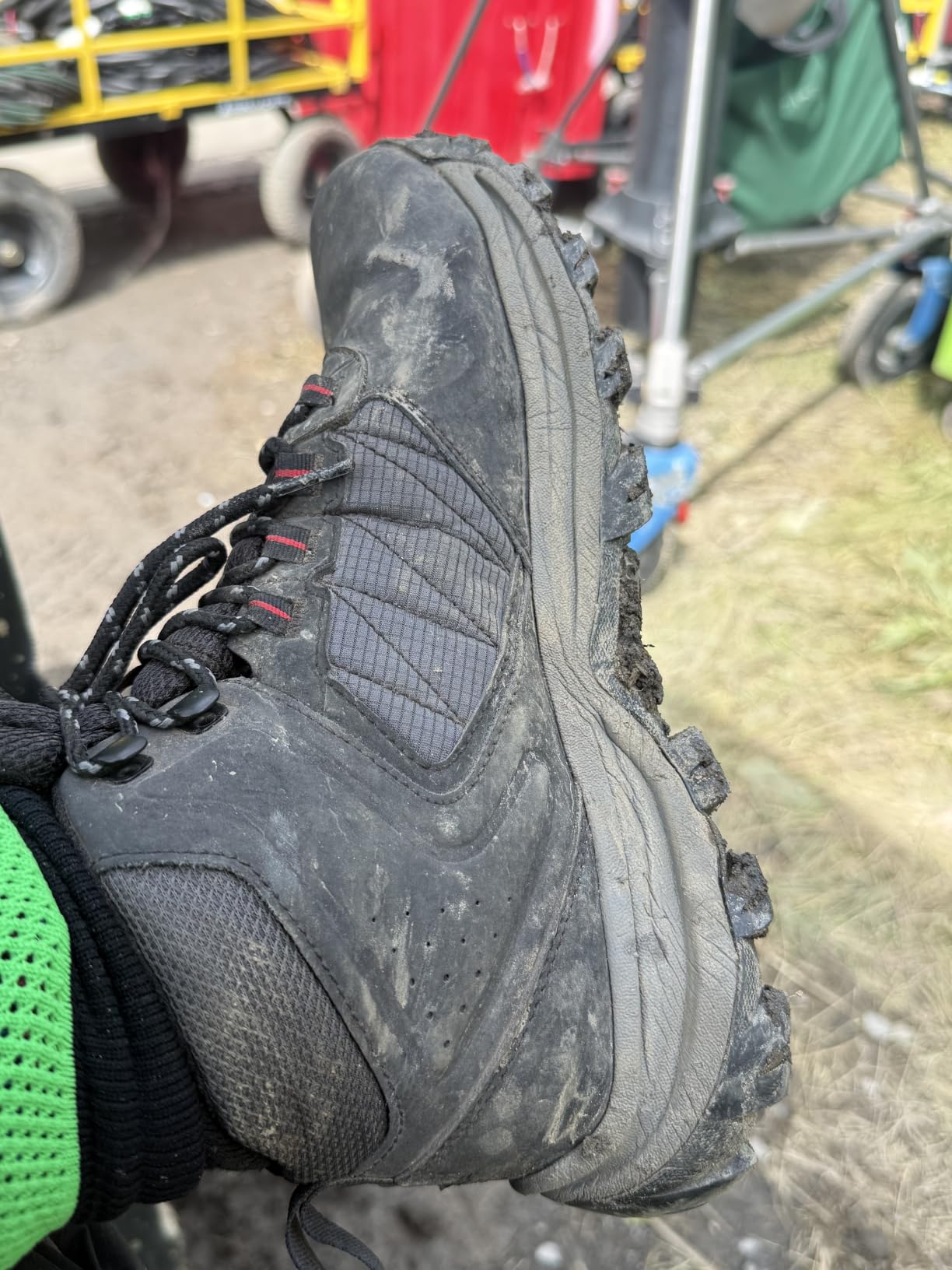 Columbia Men's Transverse Hike Waterproof customer photo 1