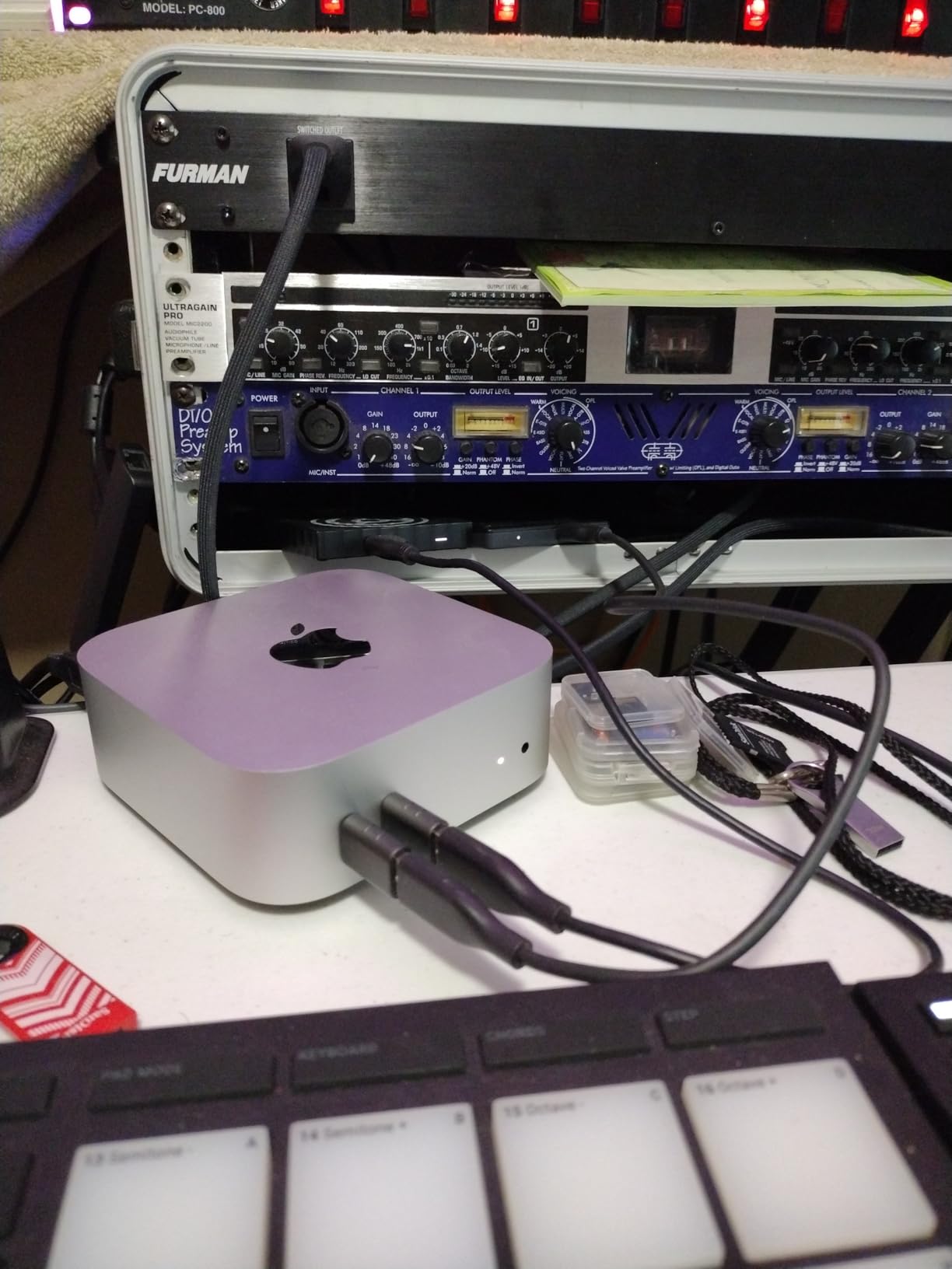 Apple 2024 Mac mini Desktop Computer with M4 chip with 10‑core CPU and 10‑core GPU: Built for Apple Intelligence, 16GB Unified Memory, 512GB SSD Storage, Gigabit Ethernet. Works with iPhone/iPad customer photo 1