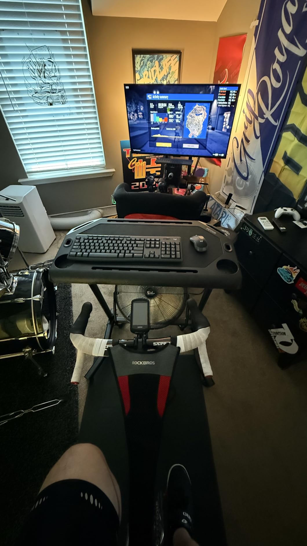 VEVOR Cycling Desk, Adjustable Bike Trainer & Treadmill Desk with Triangle Support, Non-Slip Multi-Slot Bike Trainer Fitness Desk with Handle Bar, Fit for Home Office Exercise customer photo 1