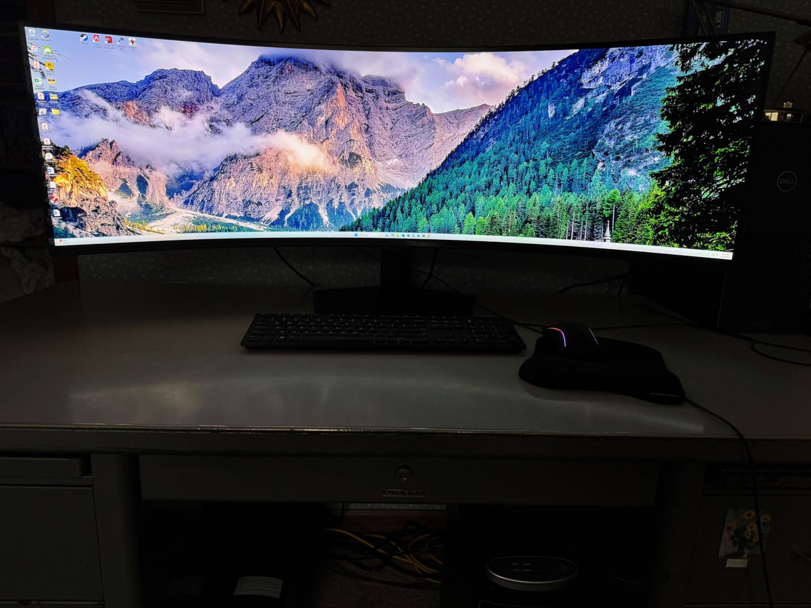 Samsung Odyssey G9 G91F customer photo 1