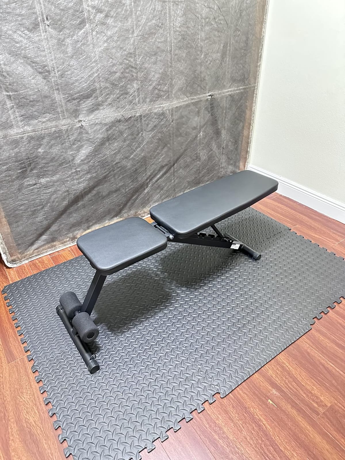 Adjustable Weight Bench for Home Gym, Foldable Workout Bench for Full Body Fitness Dumbbell Exercise, 600LBS Incline Decline Flat Bench with Resistance Bands for Strength Training customer photo 2