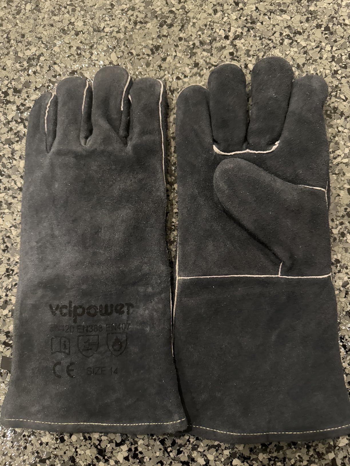 vclpower Welding Gloves 16-Inch 932°F Heat Resistant Leather for MIG,Stick customer photo 2