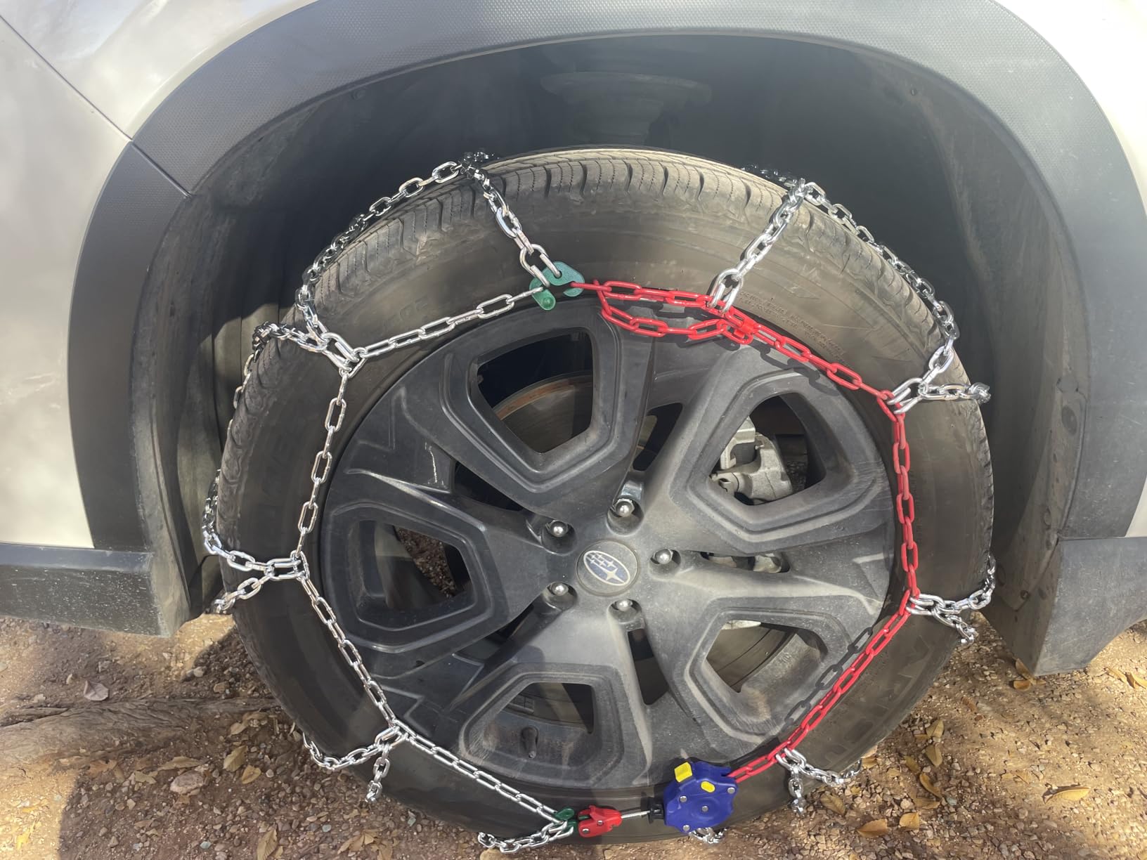 Snow Chains for Pickup Trucks, 2 Piece x 12mm, 1 Minute Quick Installation Tire Chains with Automatic Tensioner, Heavy-Duty Emergency Tire Traction Chain for Pickup Trucks and Off-Road SUVs (HYR-A) customer photo 2