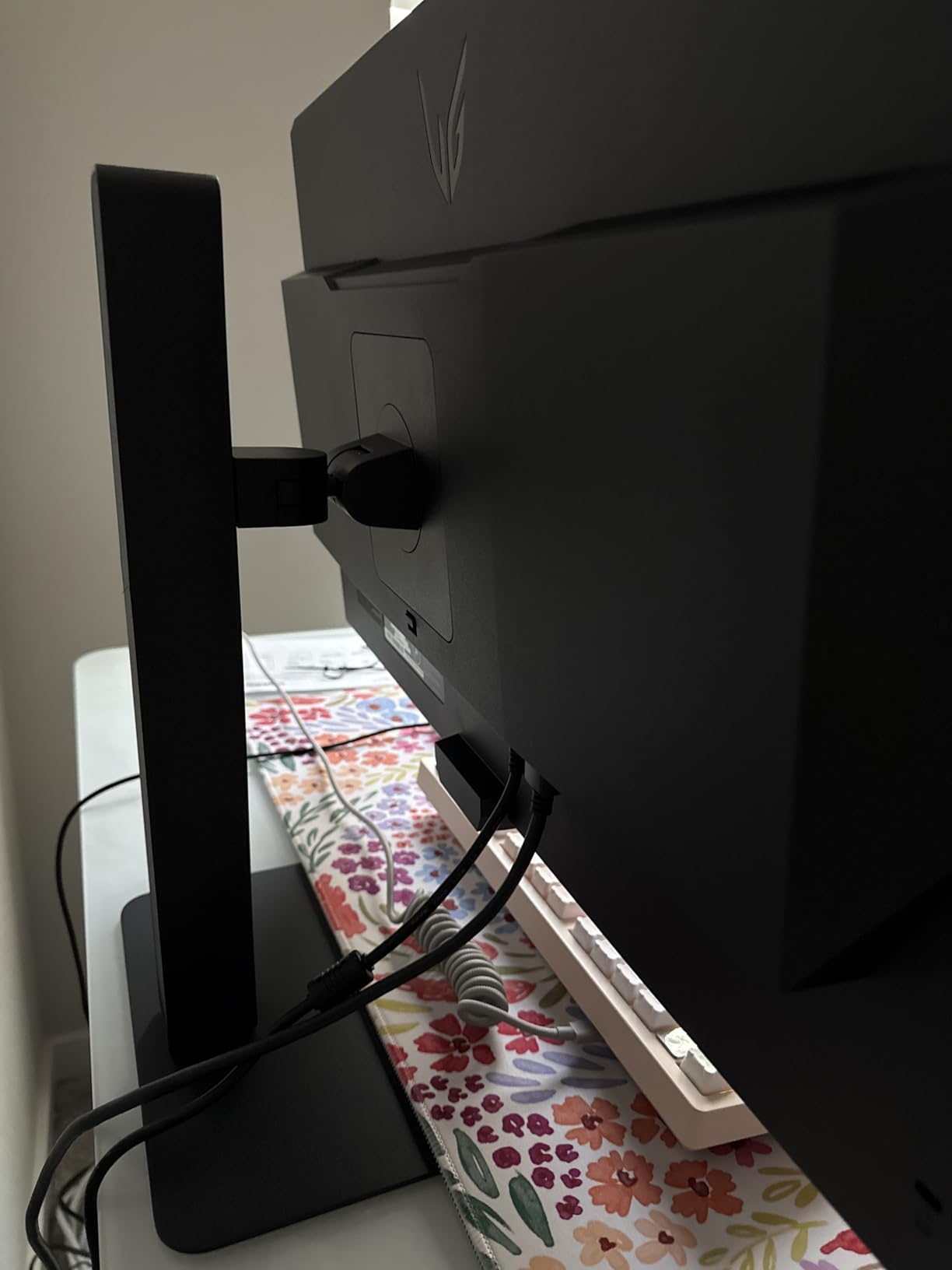 LG 27-Inch UltraGear 300Hz customer photo 2