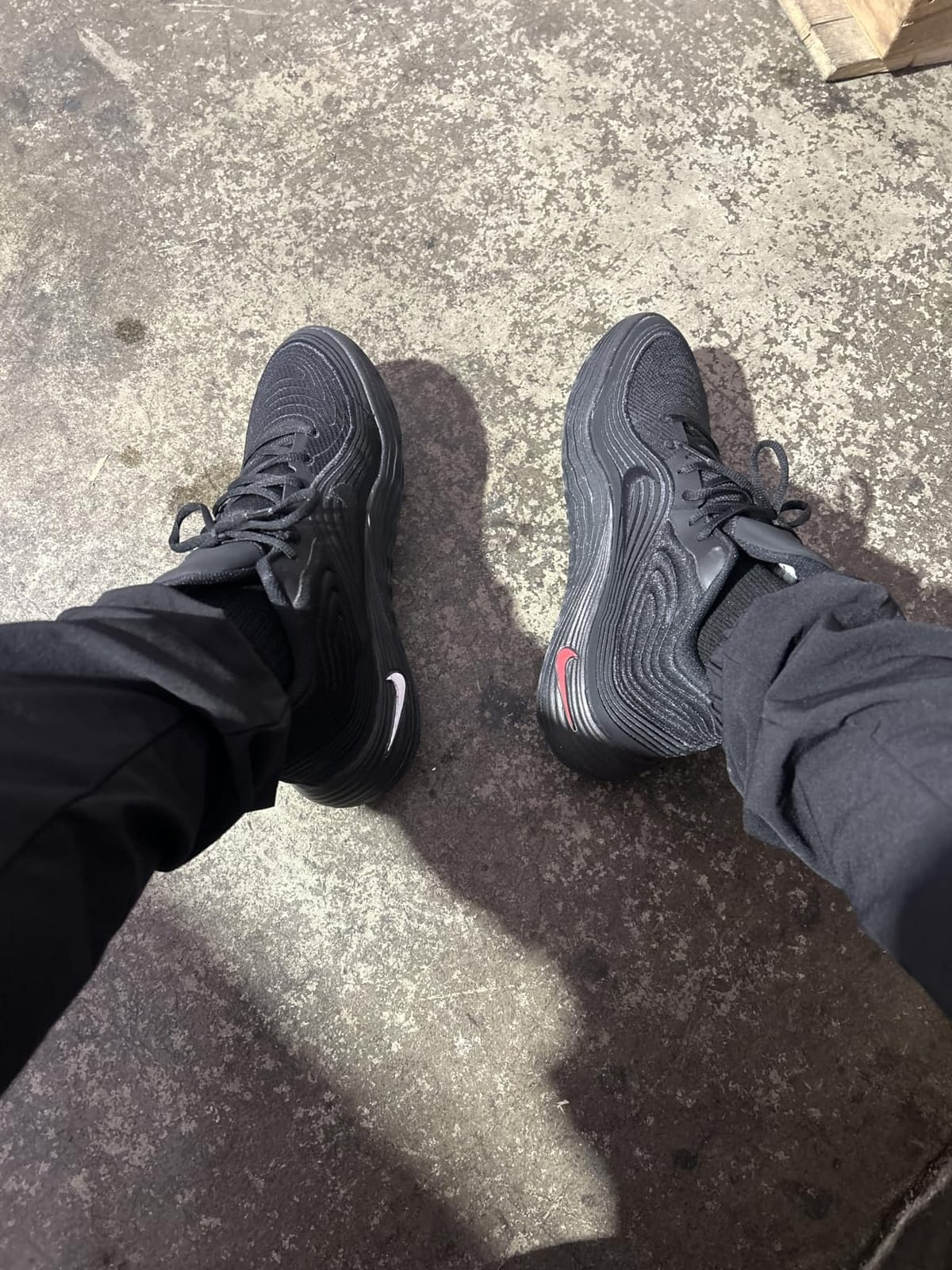 Nike Unisex Adult Precision 8 Mid Basketball Shoes customer photo 1
