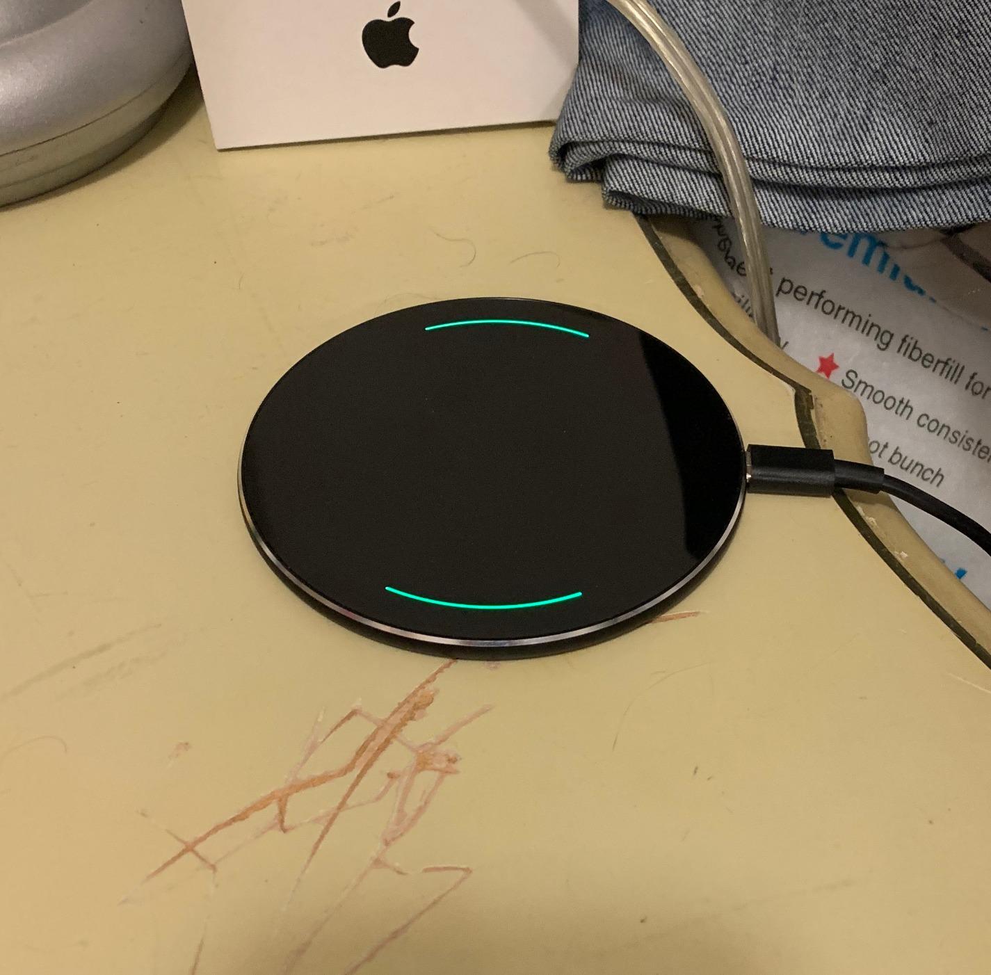 TOZO W1 Max 15W Fast Wireless Charger, Anti-Slip, Sleep-Friendly customer photo 2
