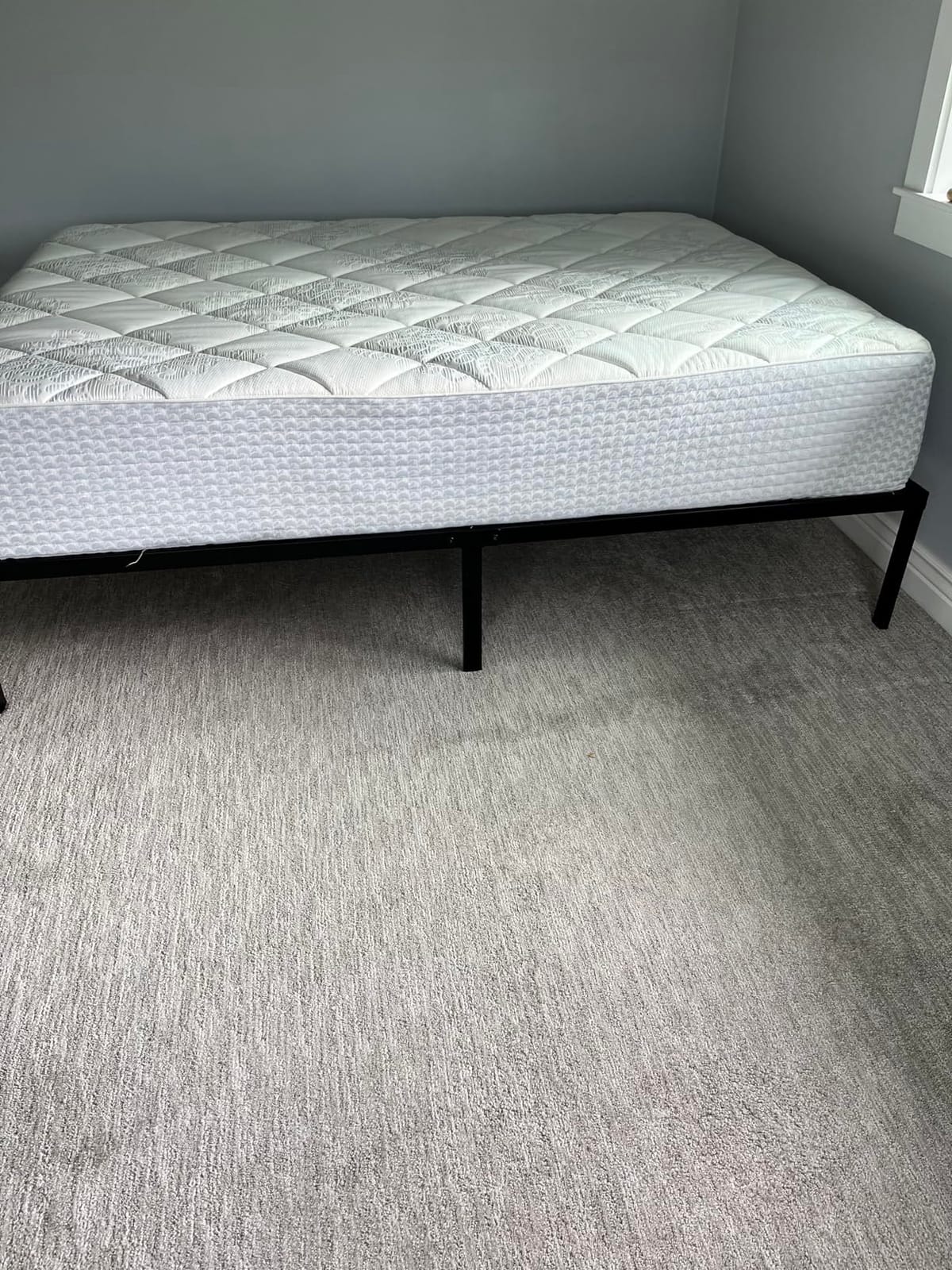 Sweetcrispy Twin Size Bed Frame, Platform Bed Frame, 12 Inch customer photo 2