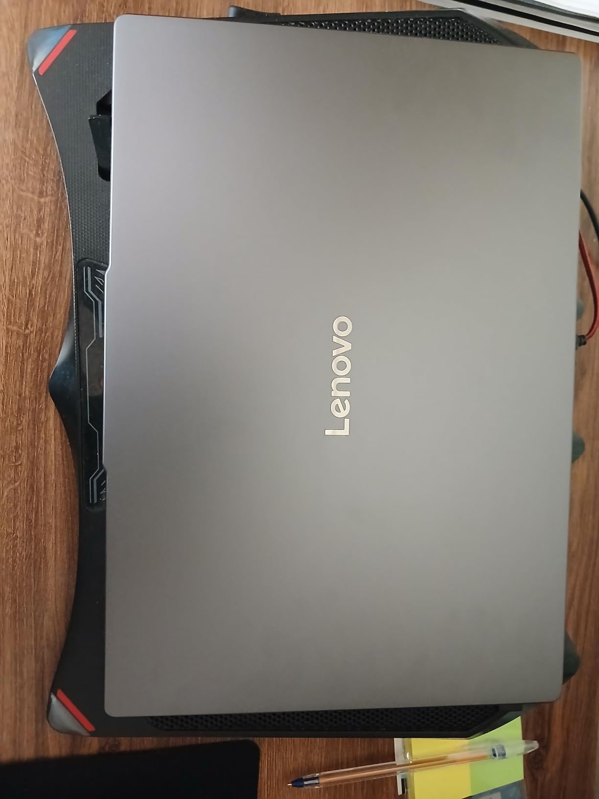 Lenovo 16
